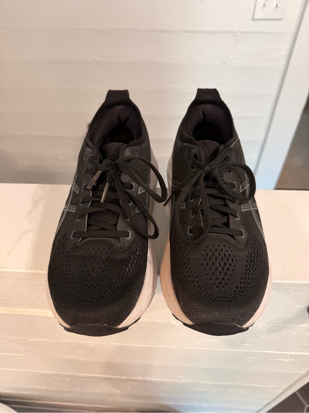 Women’s Asics Black and White GEL-Kayano 21 Running Shoes - Picture 5 of 6
